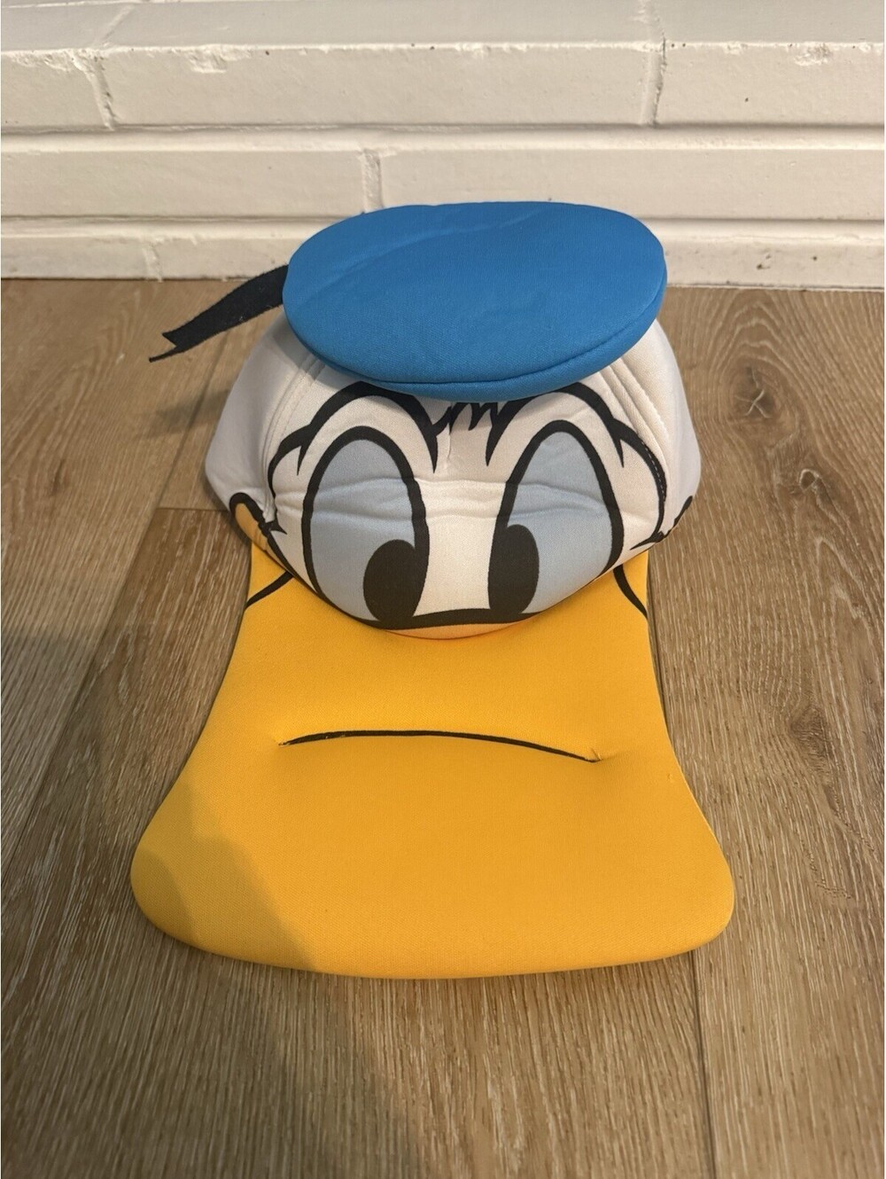 Vintage Disney Parks Angry Donald Duck 3D Foam Puff Adult Hat RARE